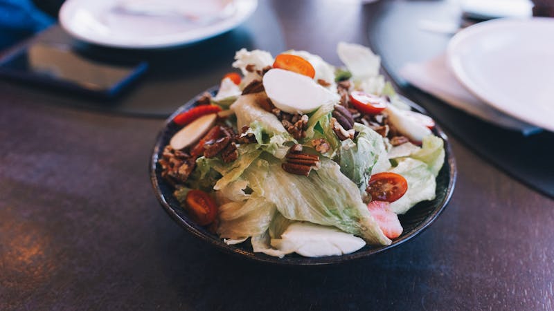 Dry rubbed smoky coal-fired wings